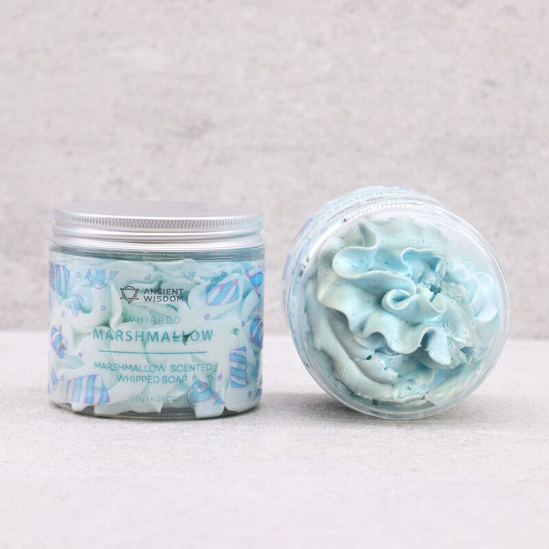 Pot de guimauve avec lavage de bodywhash fouetté