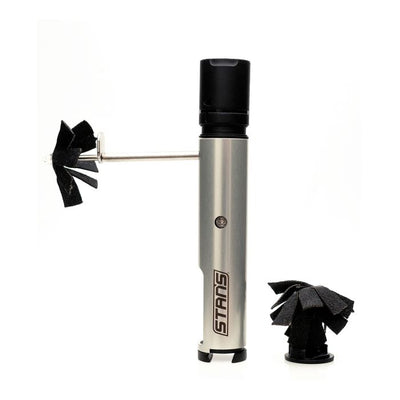 L'incroyable outil de réparation tubeless Dart de Stan