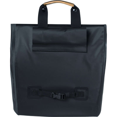 Basil Urban Dry Shopper - sac à dos de vélo imperméable, détails en cuir végétal, fermeture réglable, réflexion, noir mat