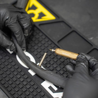 Problème d'équipe d'outils de valve Topeak