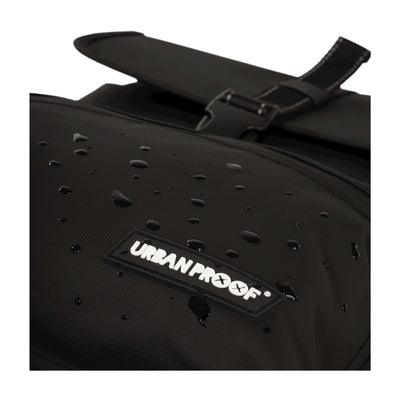 Sac à vélo de cargaison urbain à l'épreuve urbaine.