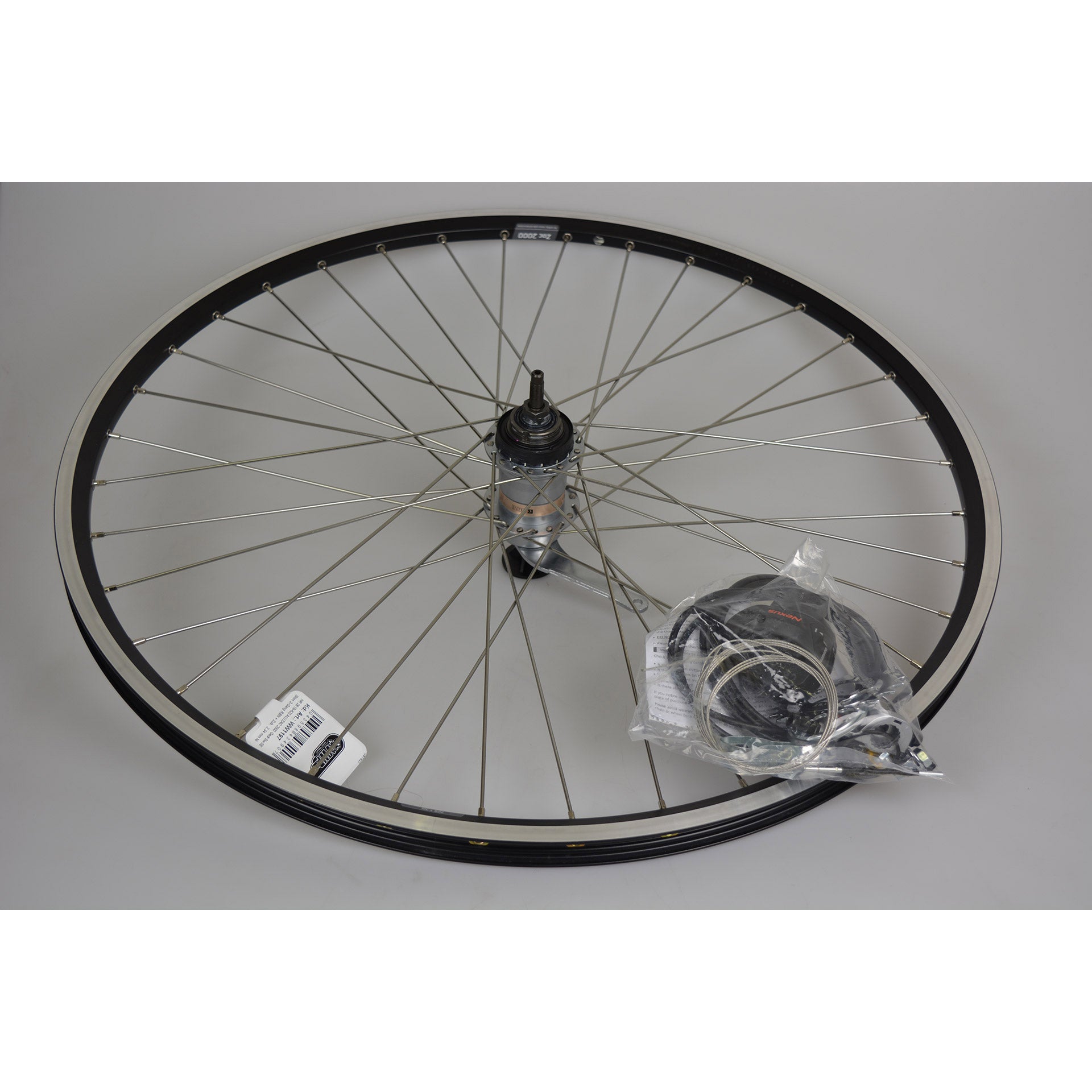 Roue arrière 28 Nexus 3V RN ZAC 2000 CONTACTES D'EACHORD INOXEUX NOIR