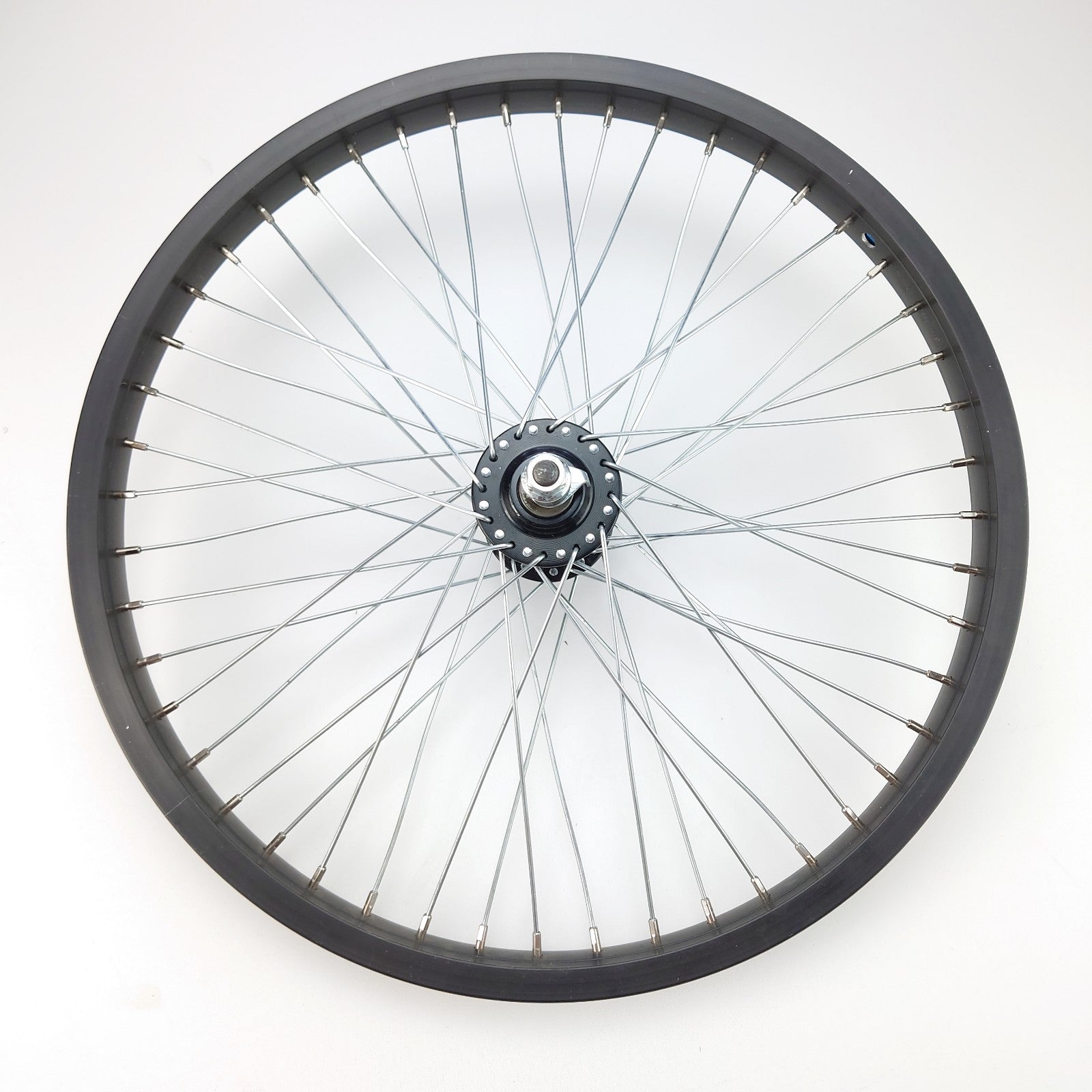 roue avant 20x1,75 noir libre