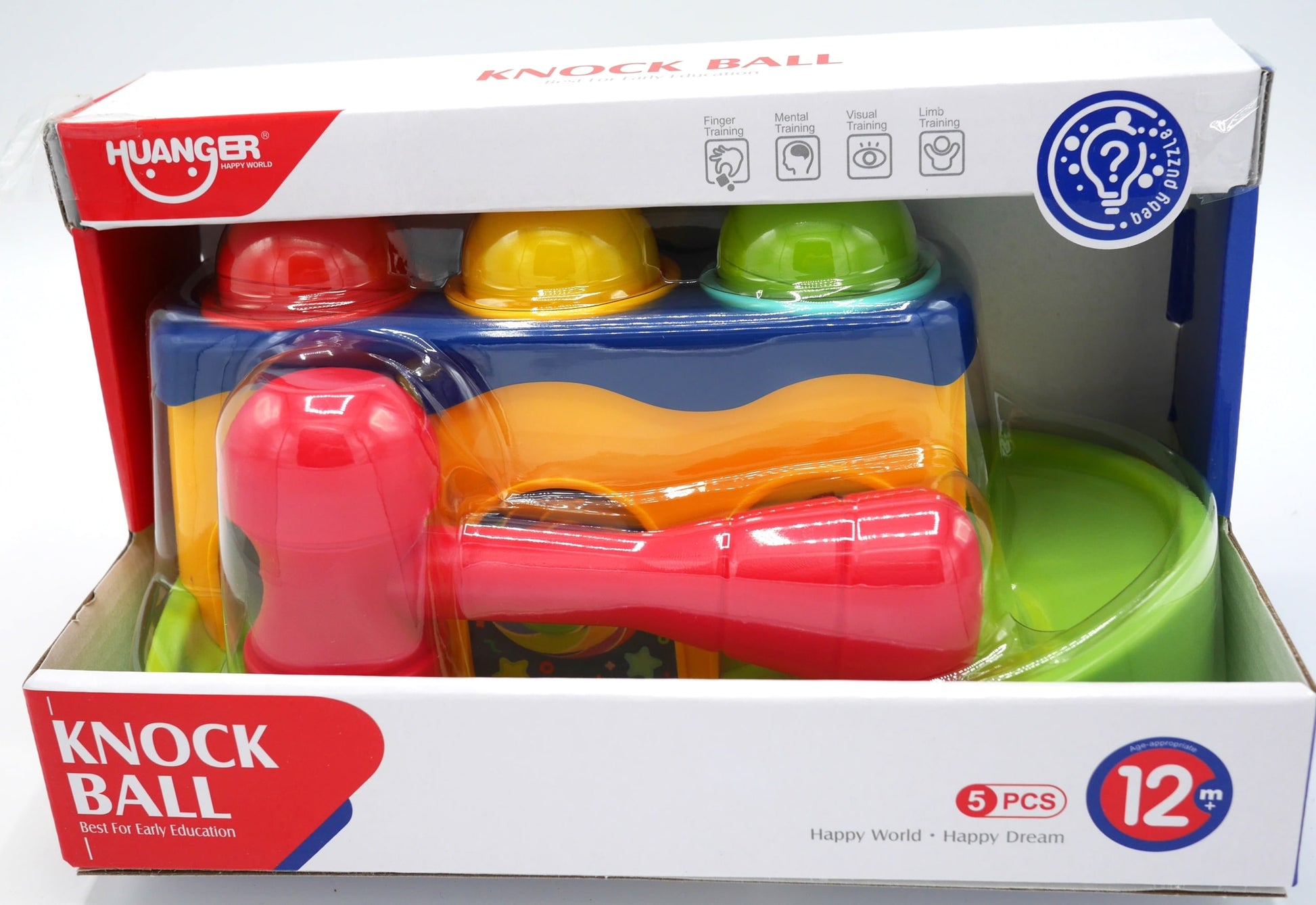 Jonotoys frappe le travail de balle à balle avec un marteau pour les jeunes charpentiers