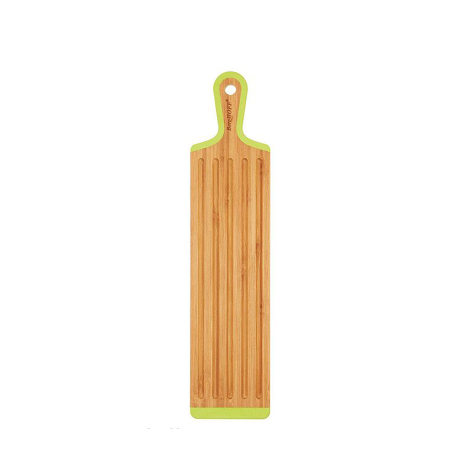 Planche à découper Berghoff longue avec manche bambou 43x10x1,6cm