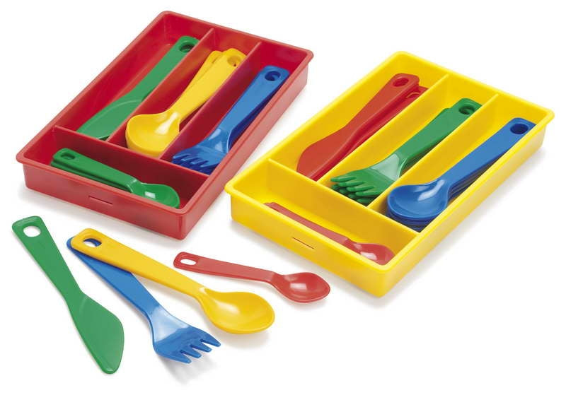 Range-couverts Dantoy (17 pièces) 2 ass.
