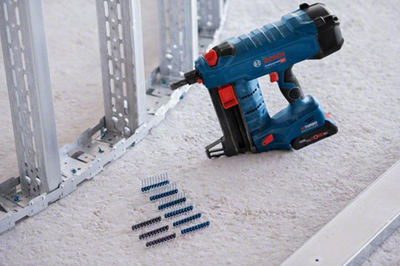 Bosch bleu gnb 18v-38 | cloueuse à béton sans fil | 18v | 2 batteries procore 4.0 + chargeur rapide | en l-boxx - 06019l7002
