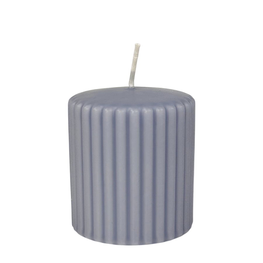 Bougie pilier Candra nervurée bleu clair 80 68mm