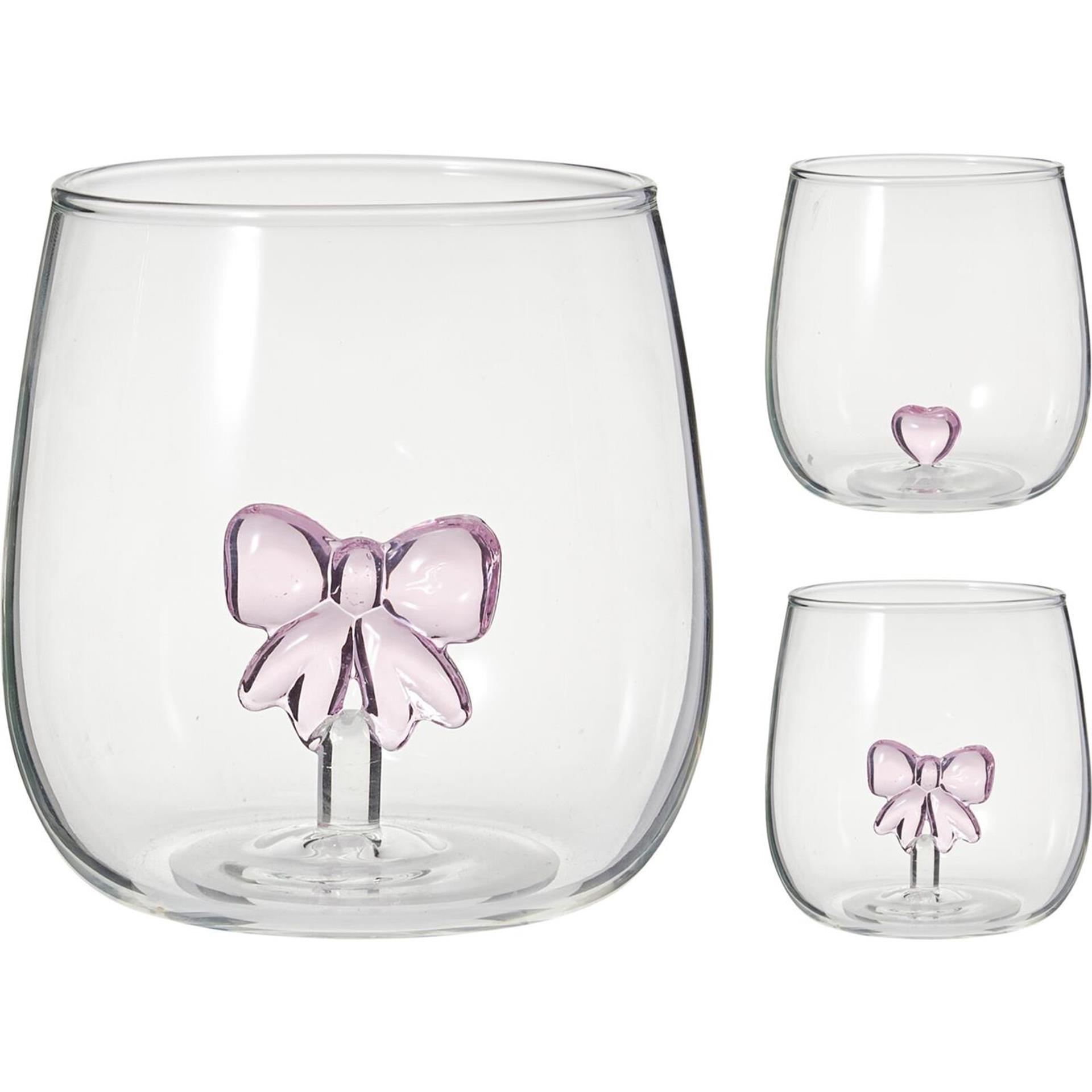 Verre à boire de style maison avec décoration en forme de cœur