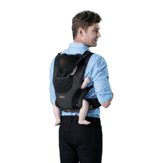 Chipolino Bobby Ergonomic Baby Carrier avec Hood Ebony