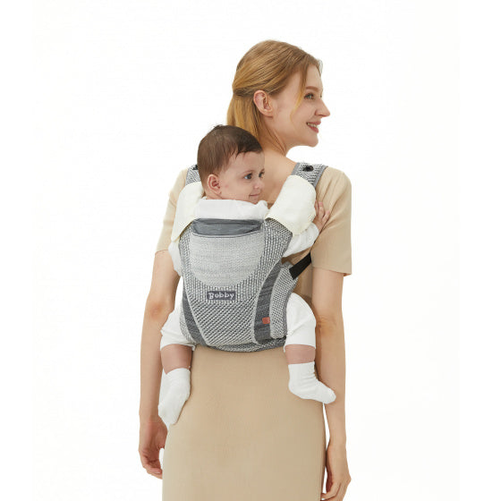 Chipolino Bobby Ergonomic Baby Carrier avec Hood Fly Ebony Black Grey