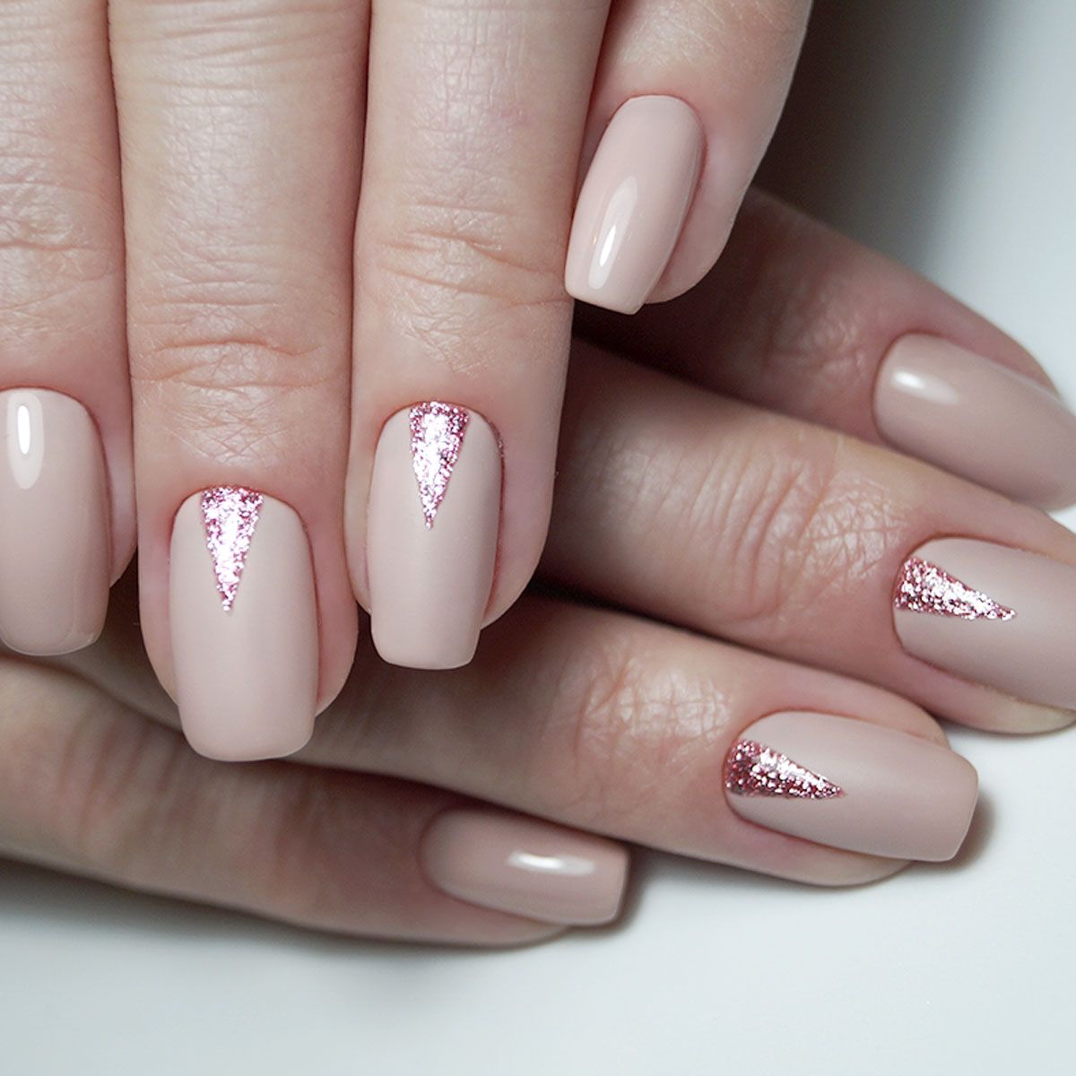 Claresa Claresa UV a conduit Gellak 5ml nue 105