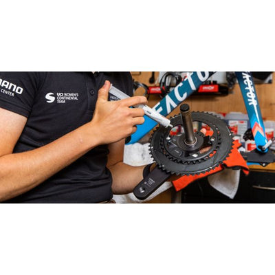 Ensemble de cyclon avec 3 seringues et 3 pinceaux pour la barre de graisse