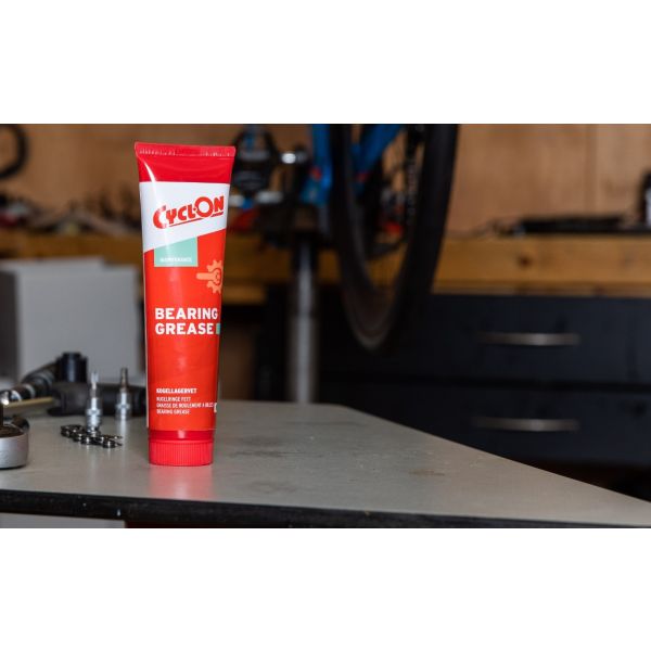 Bullet Cage Greeting Tube Cyclon 150ml