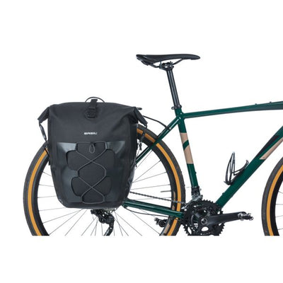 Basil sac unique navigateur étanche l mik 25-31l 14 x 26 x 42 cm - noir