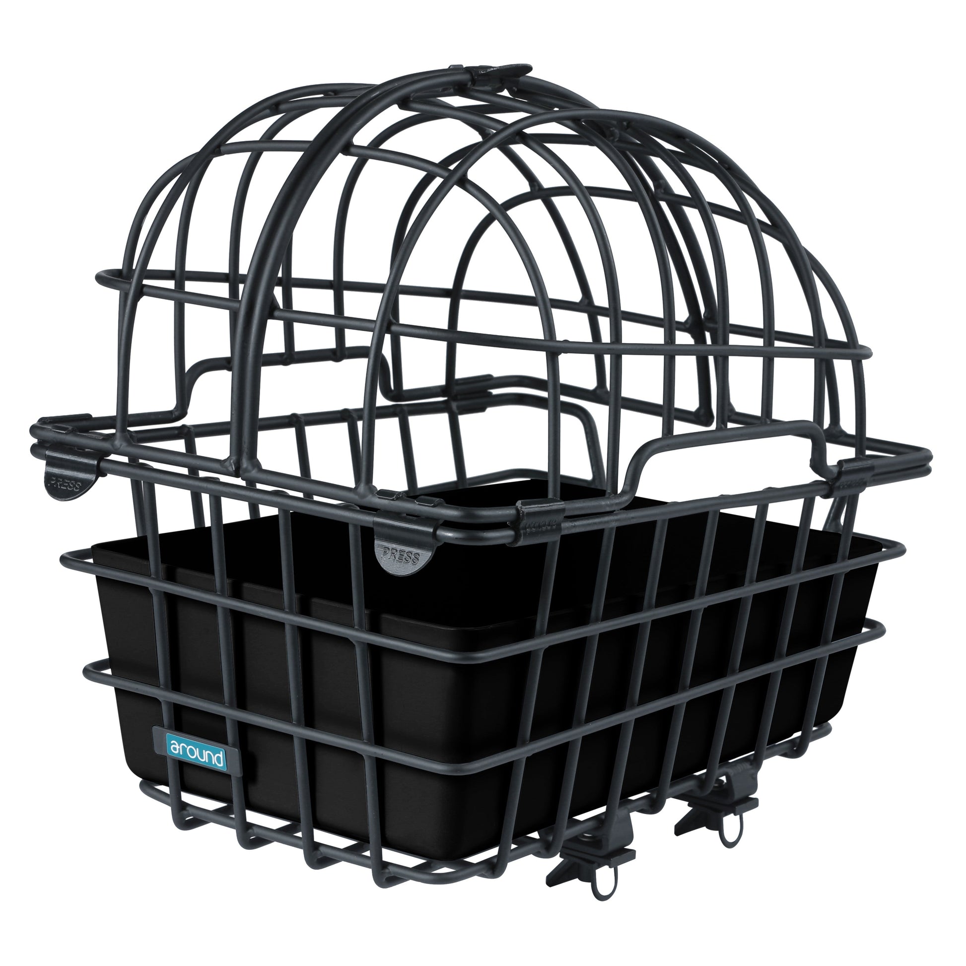 Autour de Dieren Basket, à l'arrière de Luna