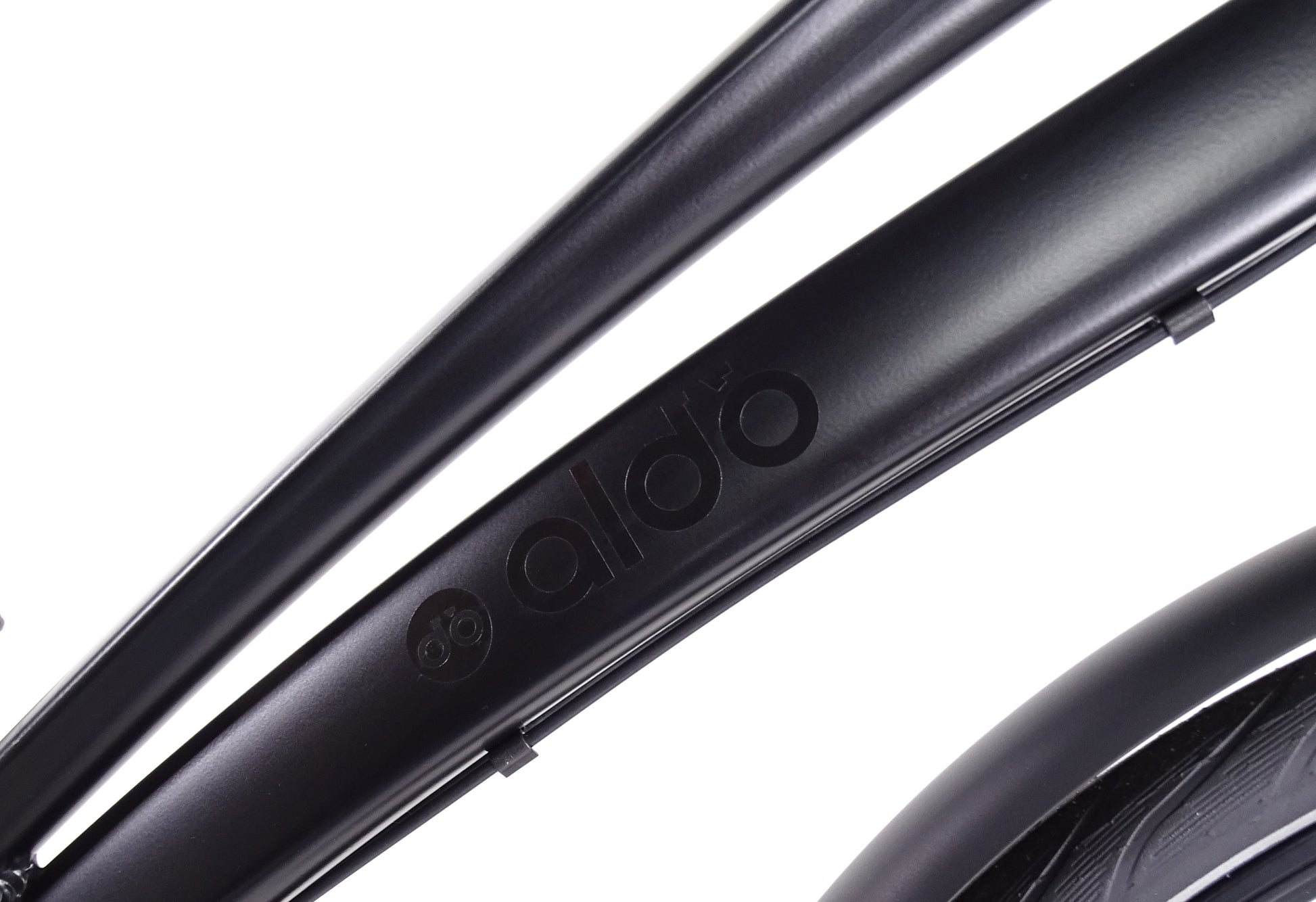ALDO 28 pouces C7 Bicycle ALU DS50 Matt Black 7V Rollerbrake