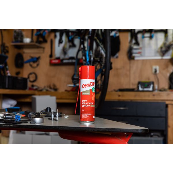 Cyclon Wet Spray Blister 250 ml