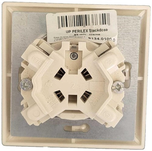Prise intégrée Enzo Perilex | Alimentation 16a - 4052910