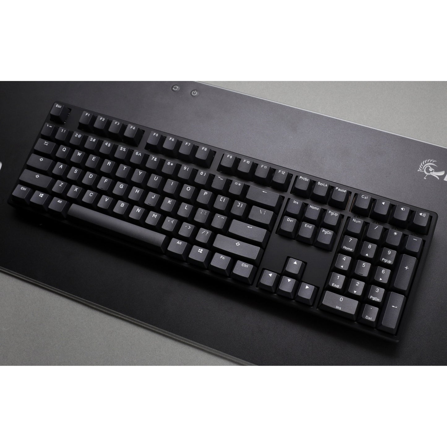 Ducky Origin Phantom Black