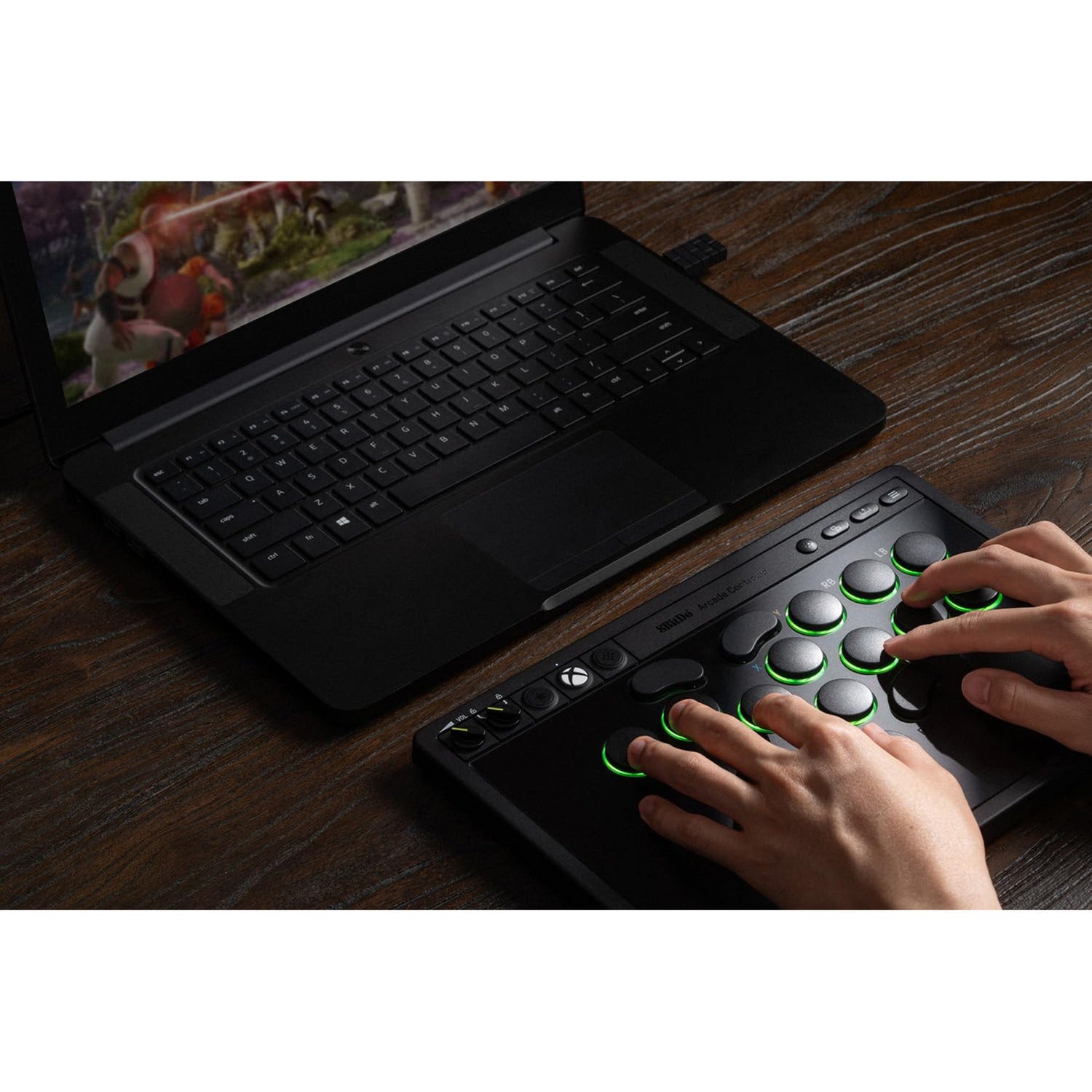 Contrôleur d'arcade 8bitdo pour Xbox (noir, USB 2,4 GHz, Xbox Series X|s, Xbox One, PC)