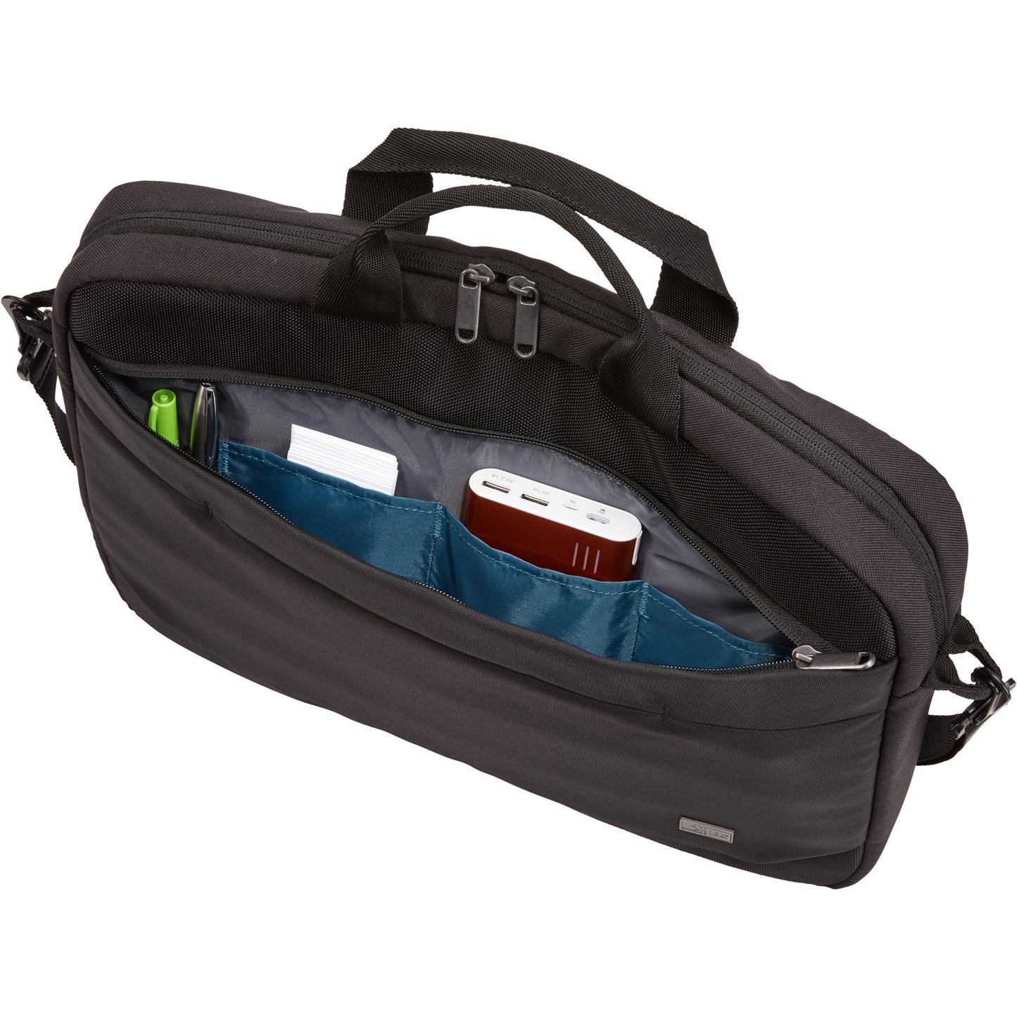Avantage logique de cas 15.6 attaché