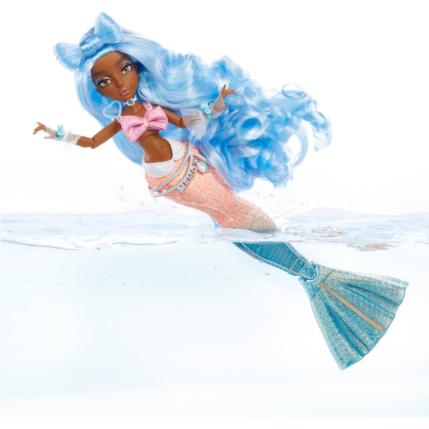 MGA Entertainment Mermaz Sirmaidz Changement de couleur Shellnelle
