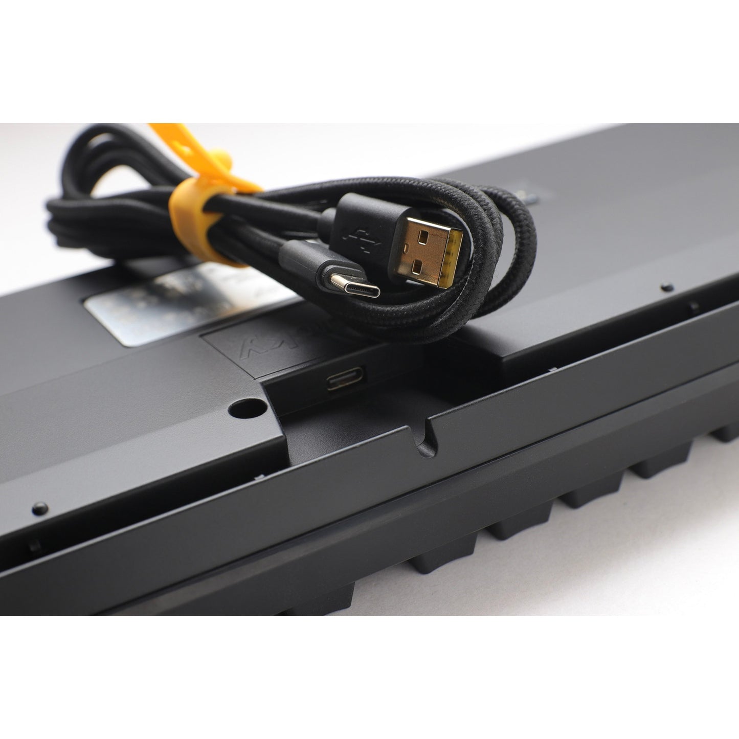 Ducky Origin Phantom Black