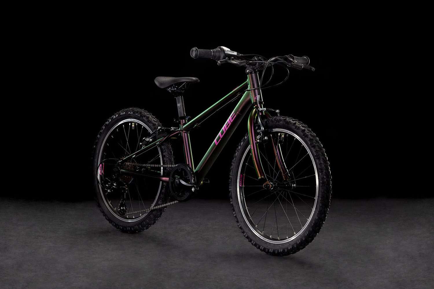 Acide cubique 200 molotov'n'pink
