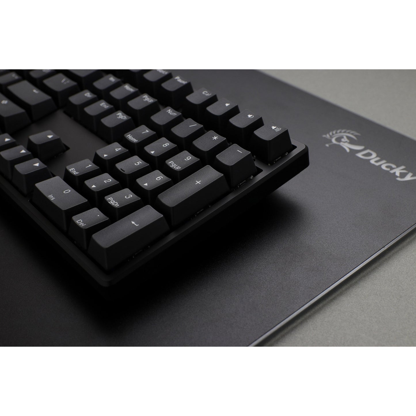 Ducky Origin Phantom Black
