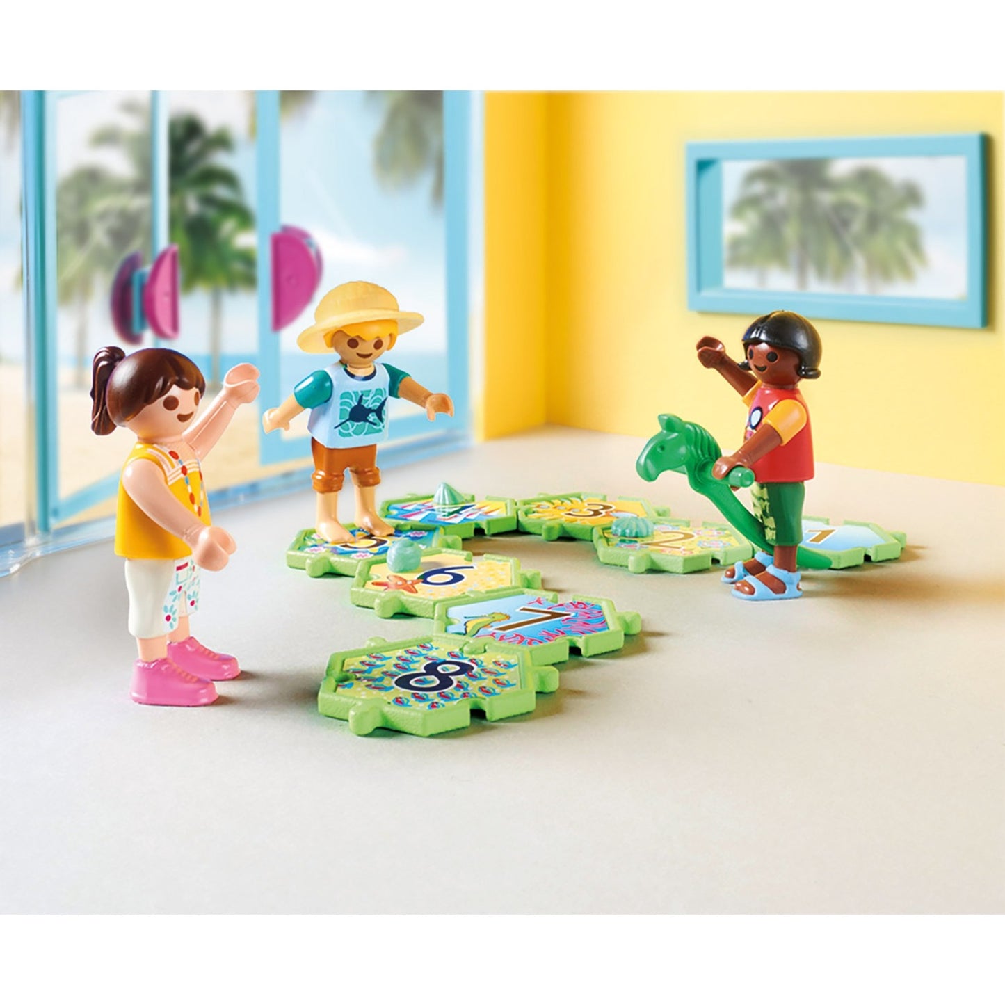 Playmobil Family Fun Club 70440