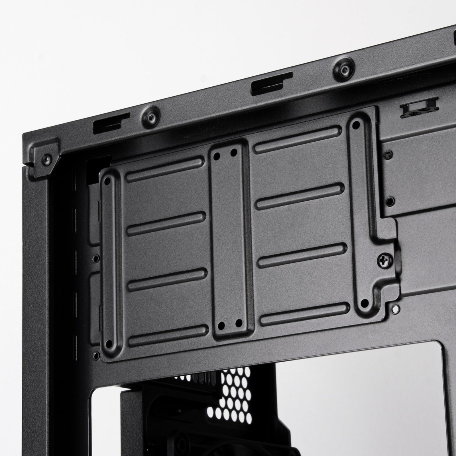 Silverstone CS382