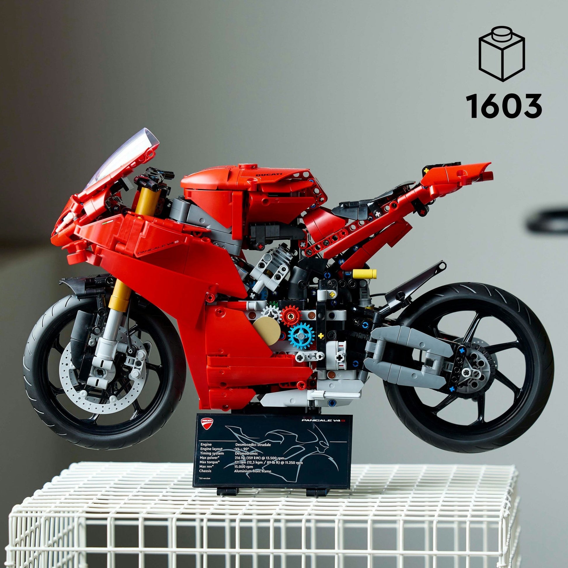 Lego Lego Technic 42202 Panigale V4 S MOTEUR