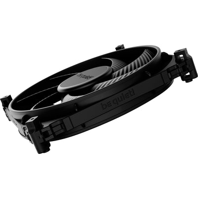 Soyez silencieux! Silent 4 PWM 140x140x25