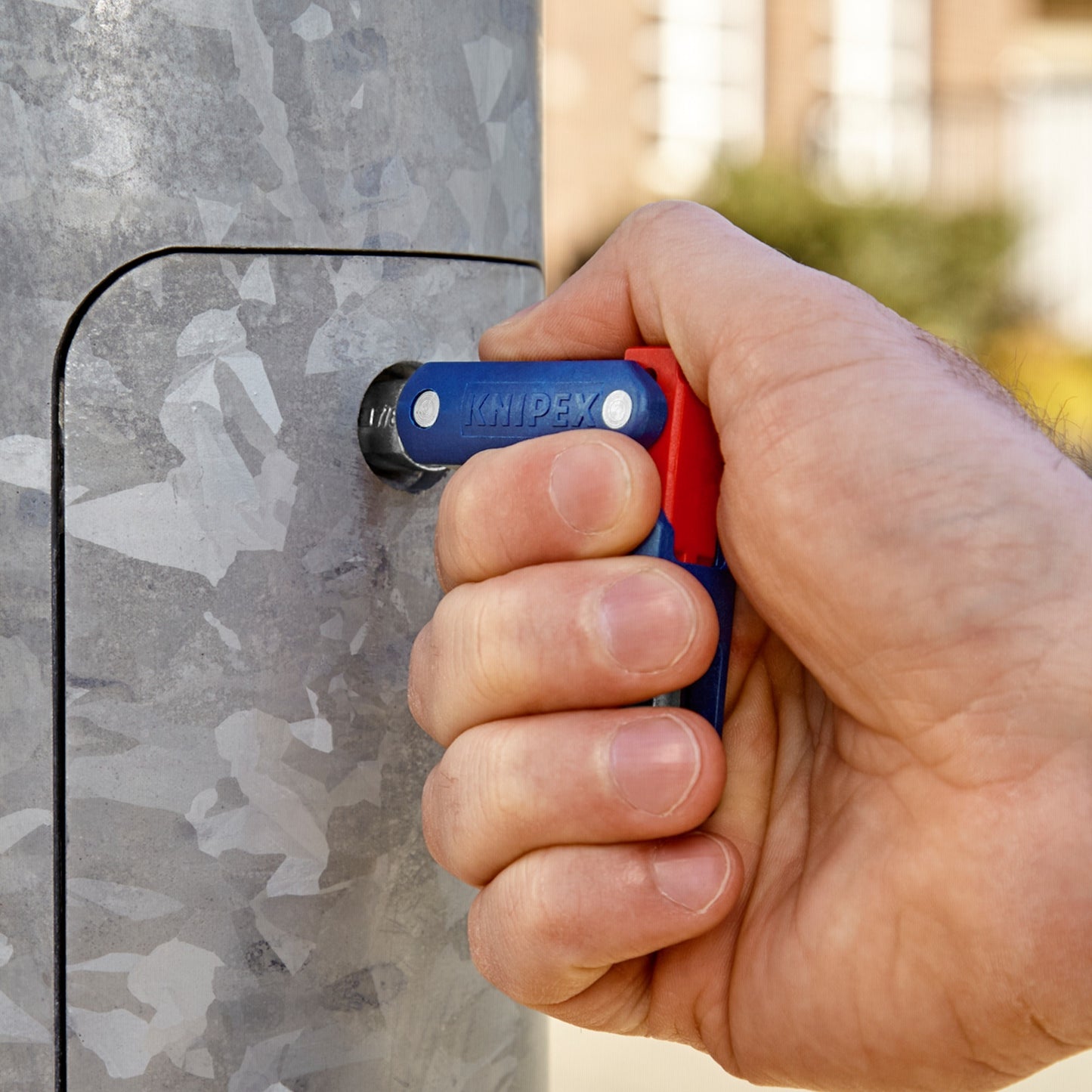Clé de l'armoire de commutation Knipex Doublejoint 00 11 06 V03