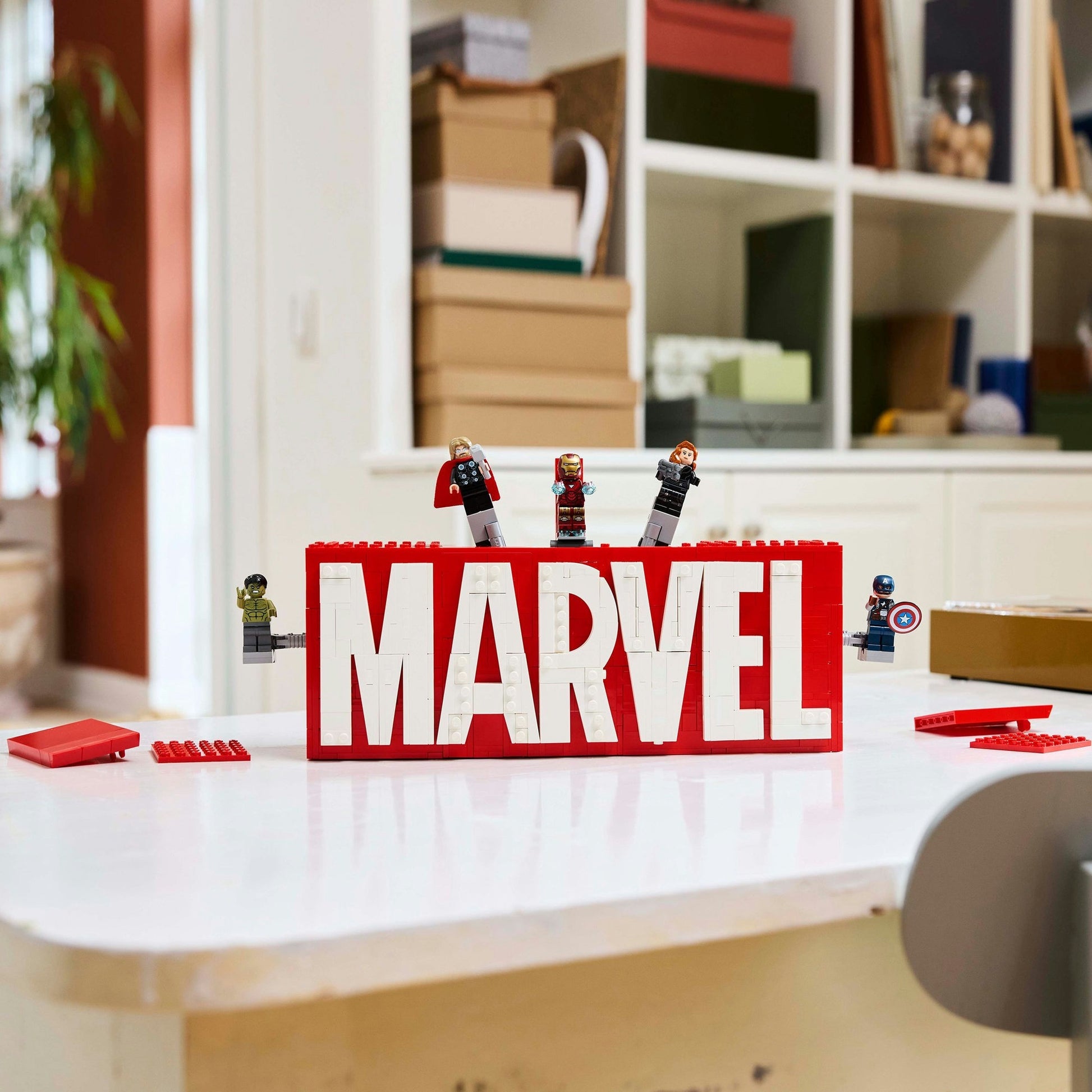 LEGO LEGO Super Heroes 76313 LOGO ET MINIFIGURES