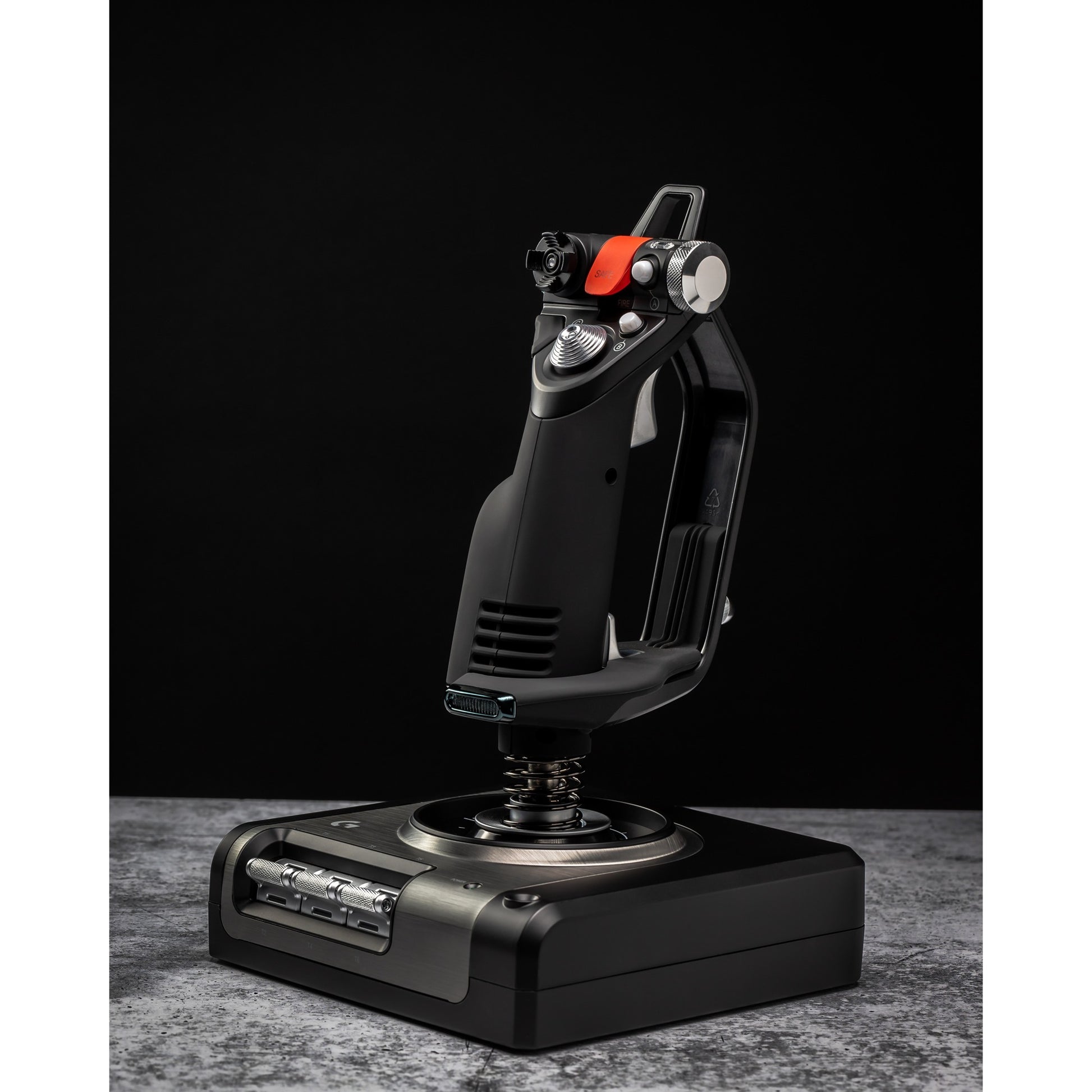 Système de vol Logitech Saitek Flight X52
