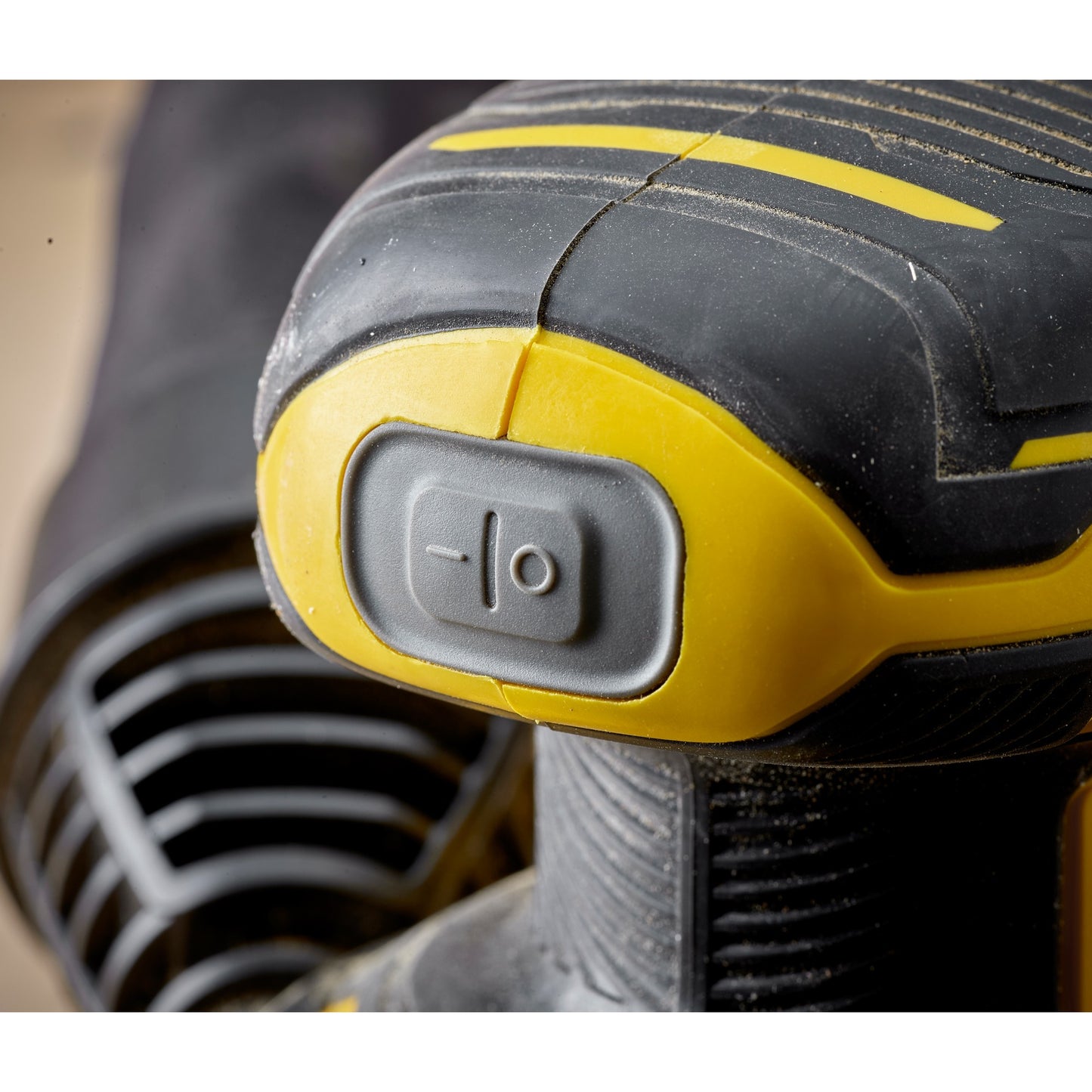 Stanley FATMAX V20 18V Ponceuse à orbite aléatoire