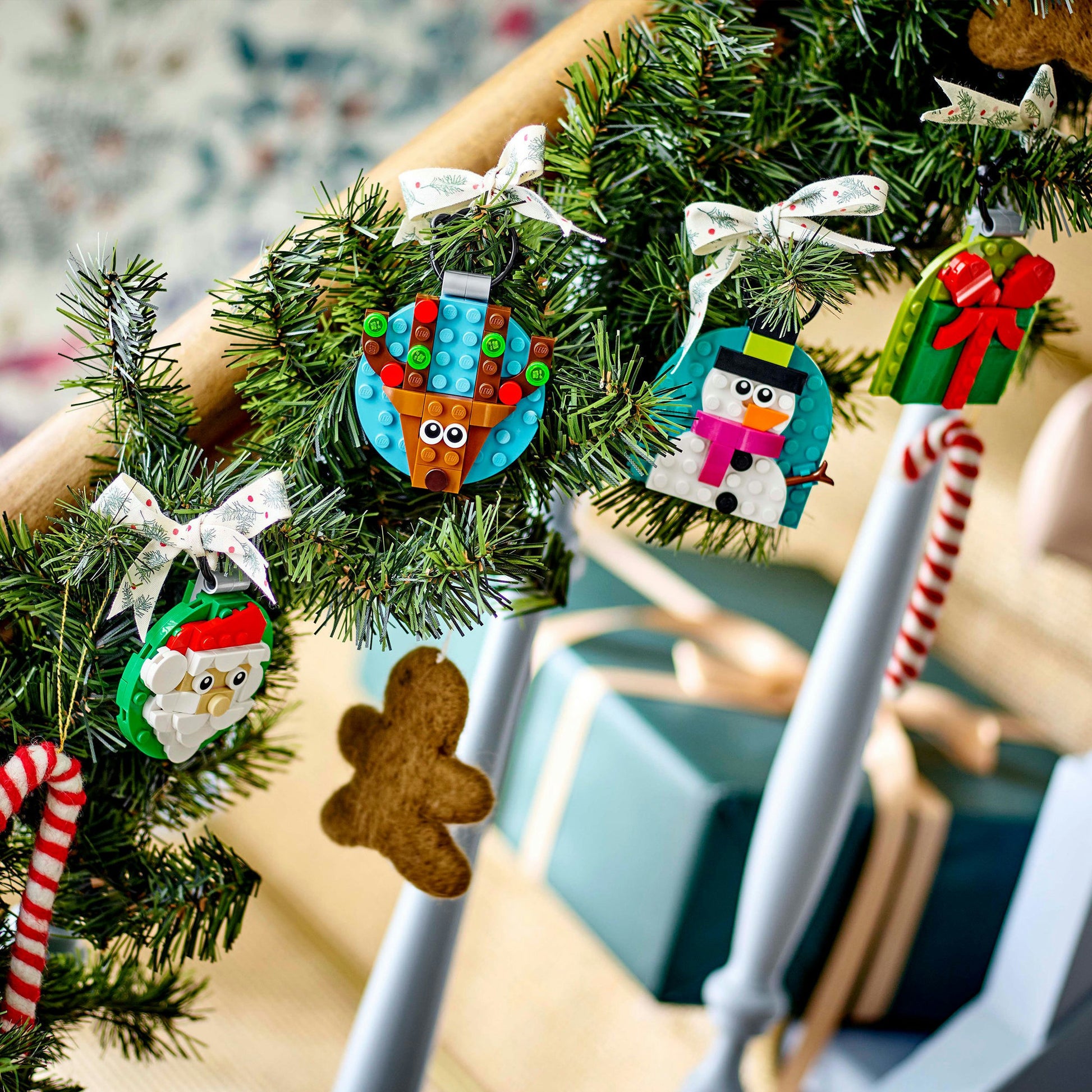 Lego 40744 saisons de jolies décorations de Noël | 2 pièces