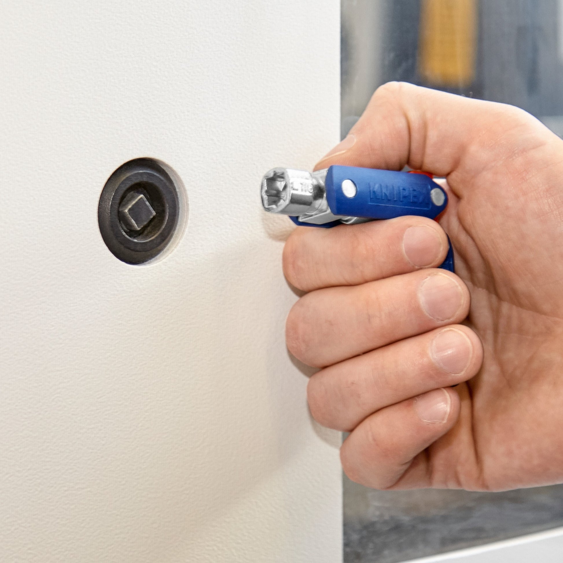 Clé de l'armoire de commutation Knipex Doublejoint 00 11 06 V03