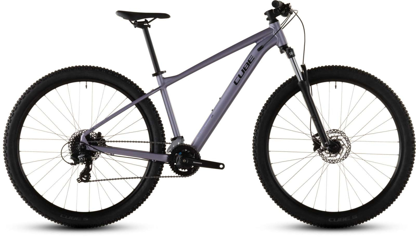 Cube vise un violet clair et chrome