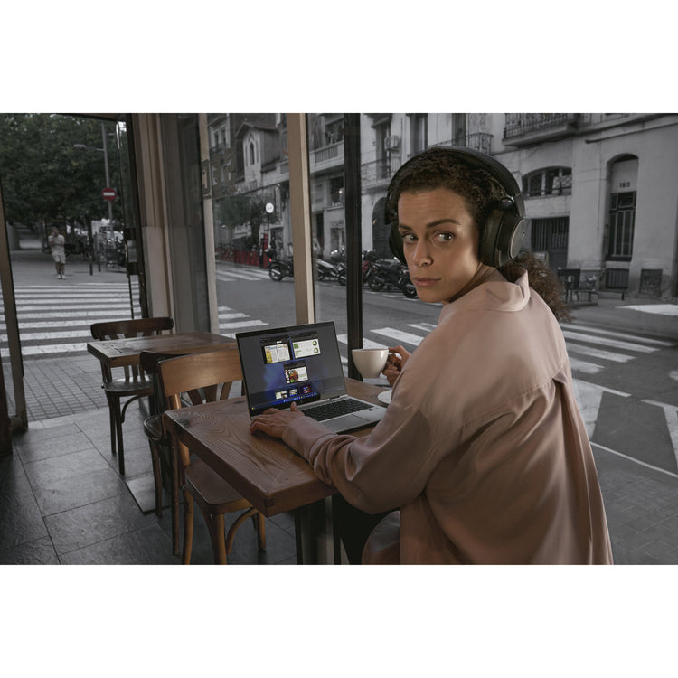 Ordinateur portable Hp Elitebook 8 g1i (ad3t7et) 16 copilot+ (argent | Core Ultra 7 258 V | Graphiques Intel Arc | 32 Go | SSD 1 To)