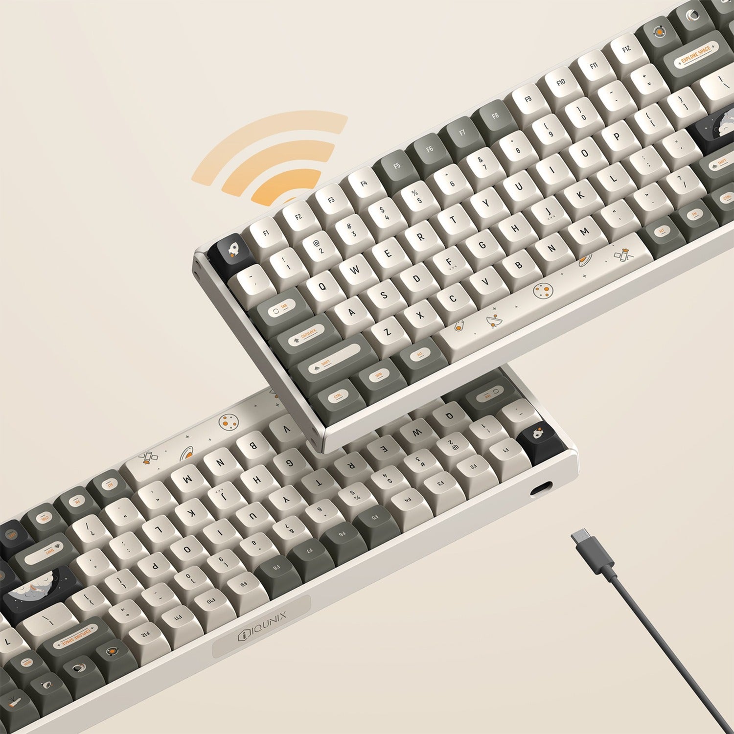 IQUnix F97 Hitchhiker Wireless Mechanical Clavier
