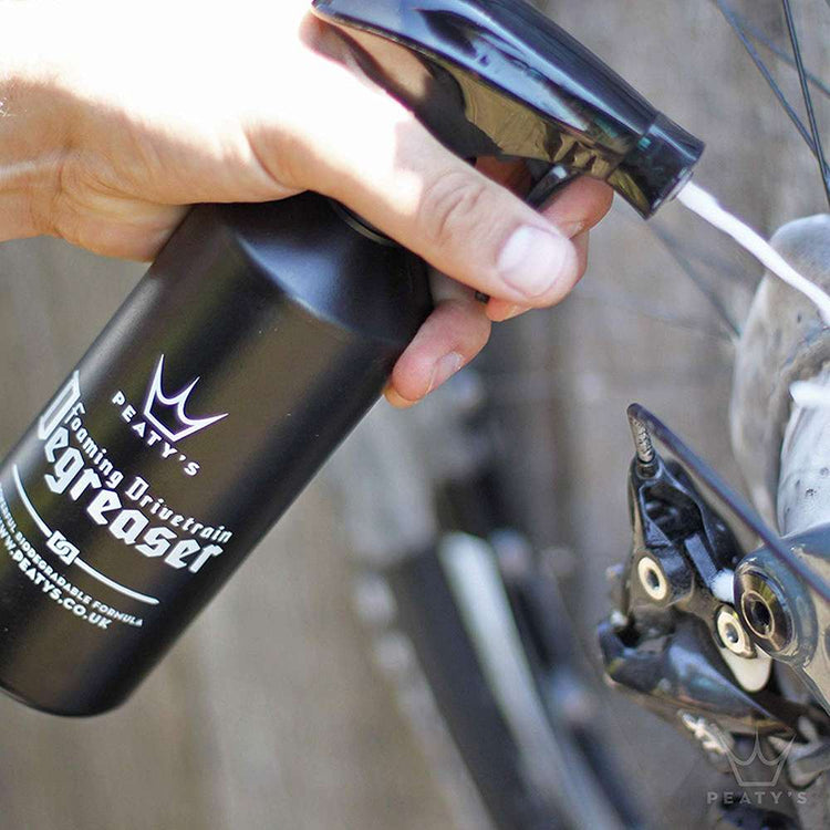 Dégraissant moussant pour transmission Peaty's