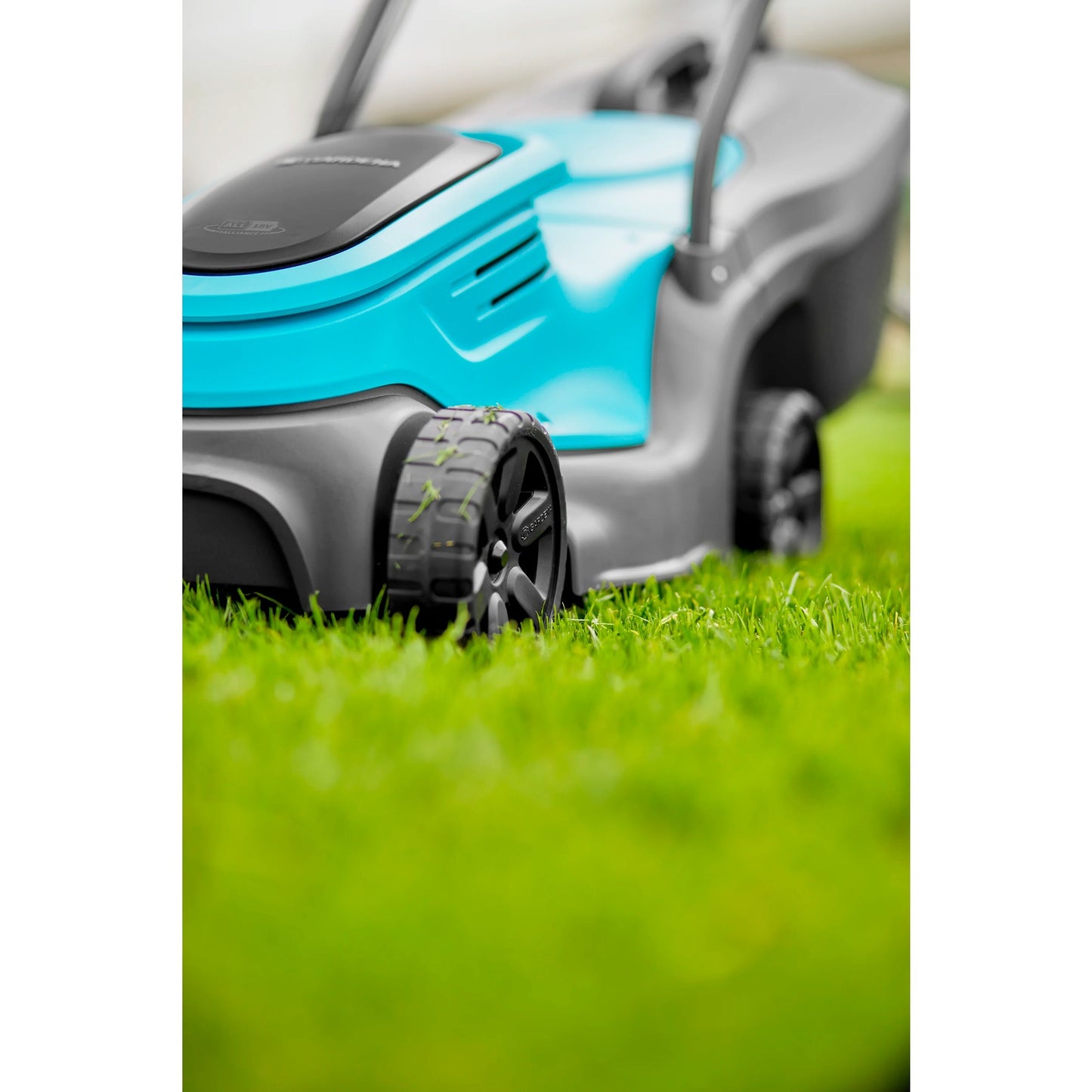 Gardena Accugrashaaier Powermax 30 18V P4A Solo