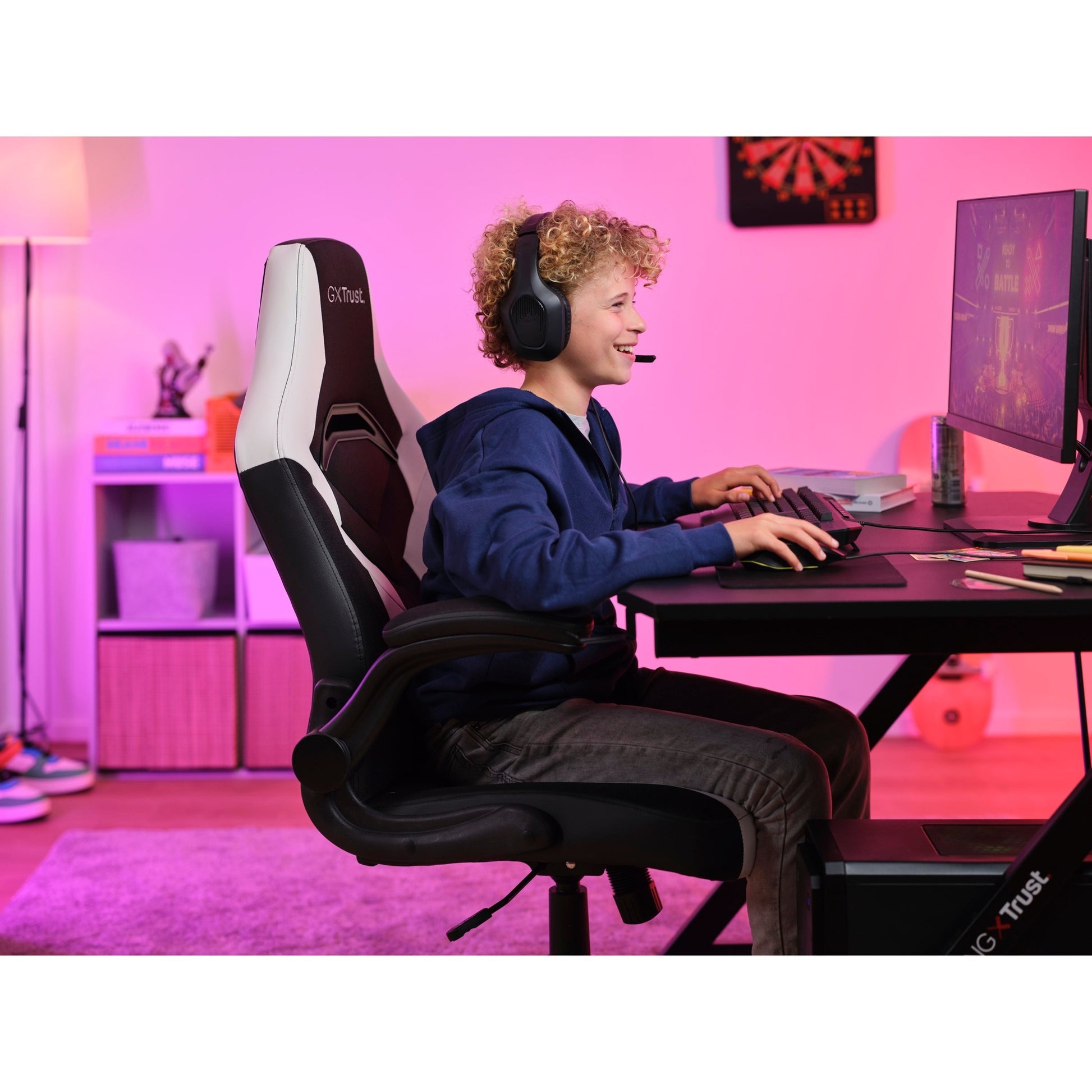 Trust GXT 703W Riye Gaming Chair