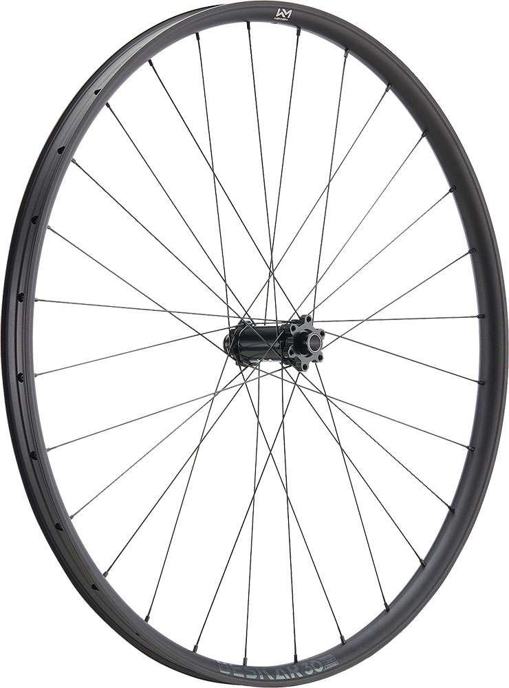 Roue avant Newmen beskar 30 light 27,5 6 boulons 15x110 fade