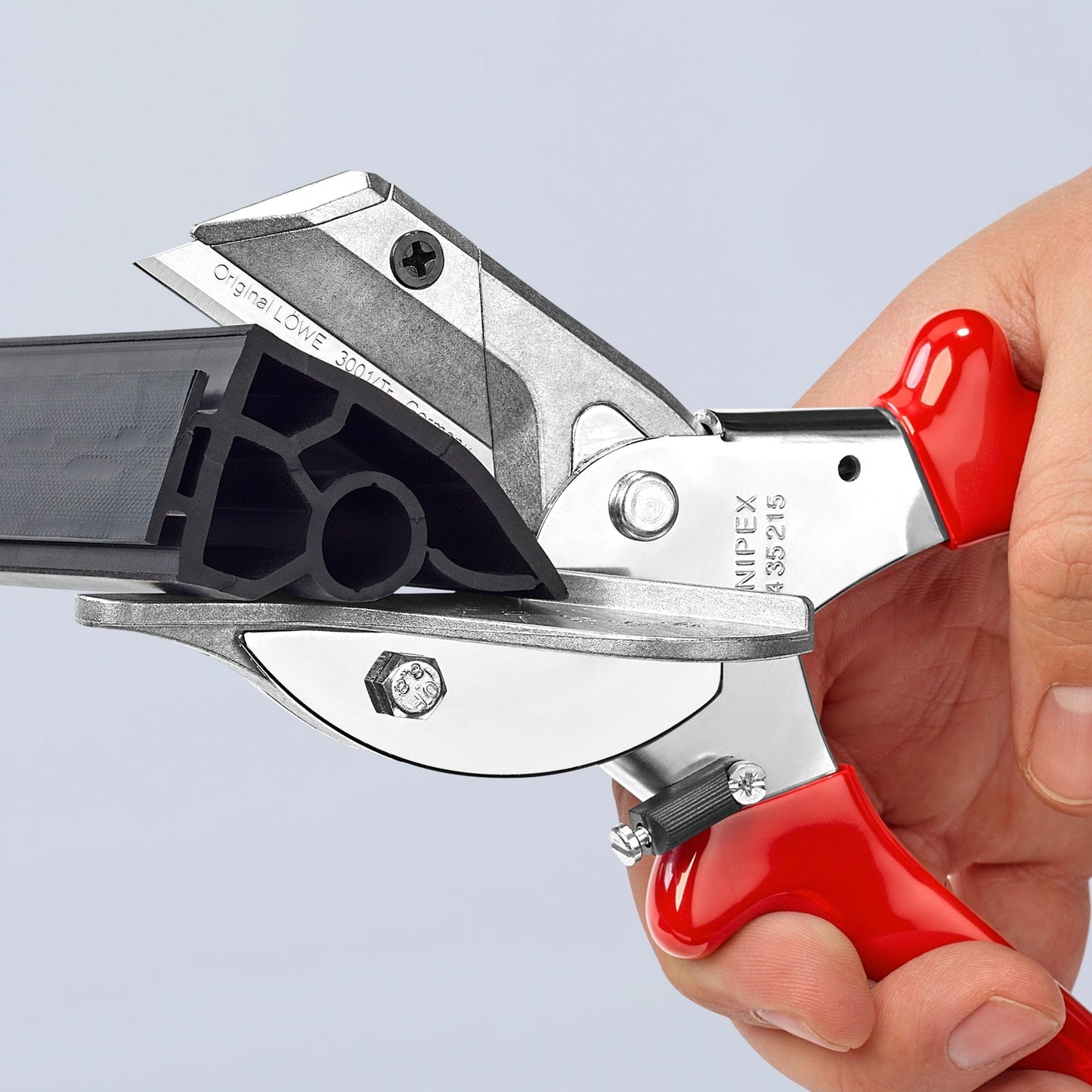 Cutter à mitre de knipex pour profils en plastique et en caoutchouc