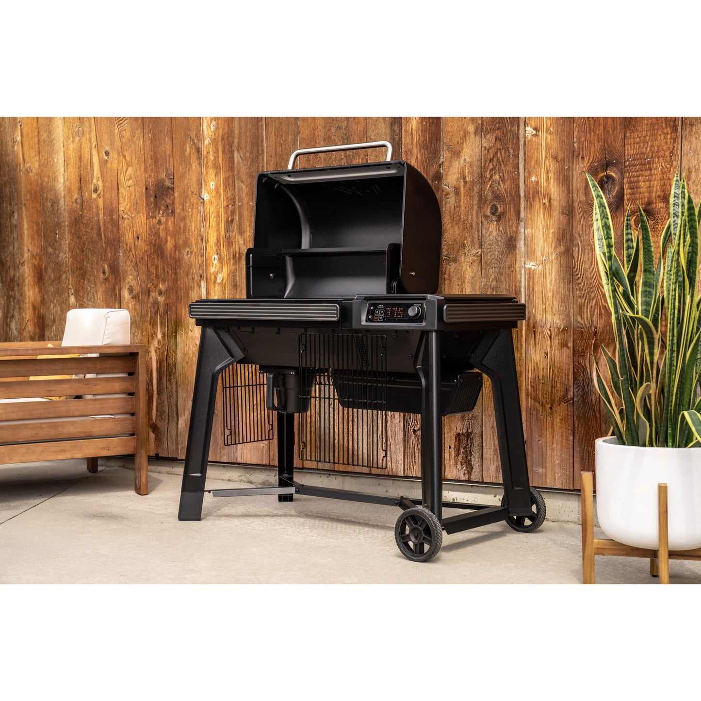 Barbecue à granulés Traeger Woodridge (noir, wifire)