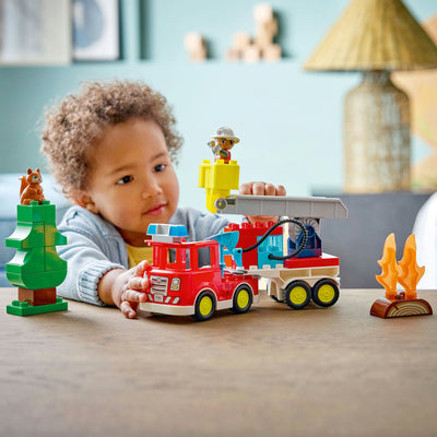 Lego Duplo Town 10473 camion de pompiers avec tuyau et pompier